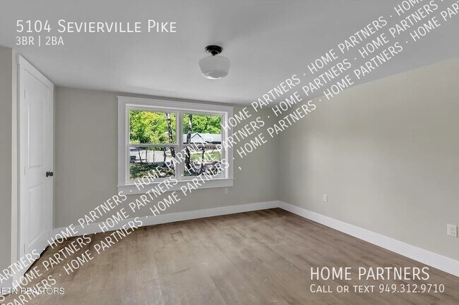Building Photo - Rent to Own Renovated Home with $11,000 Do...