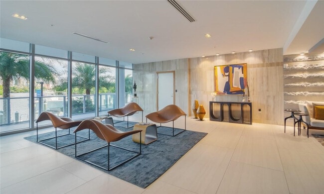 Building Photo - 1180 N Federal Hwy