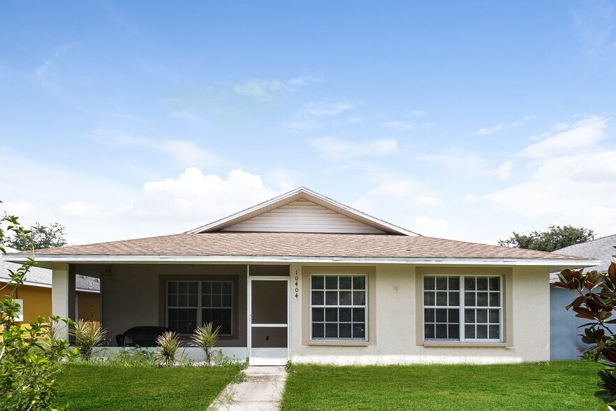 Primary Photo - 10404 Summerview Cir