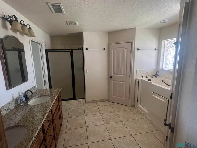 Building Photo - 2007 W Jacobs Ave