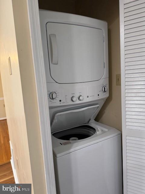 Building Photo - 2151 Harvest Dr