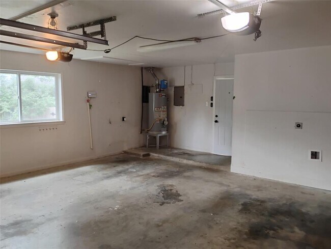 Building Photo - 103 Laurel Ridge