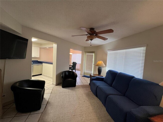 Building Photo - 1515 Pinellas Bayway S