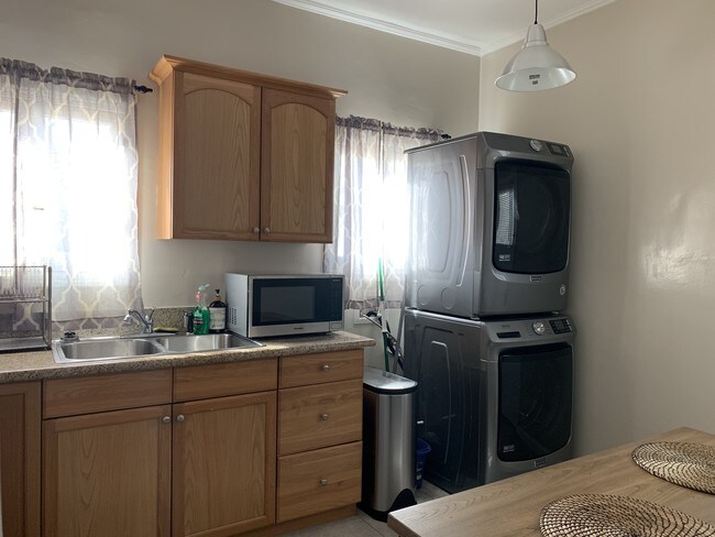 washer and dryer inside the unit - 79 W Glenarm St