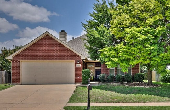 Building Photo - 7501 Diamond Springs Tr