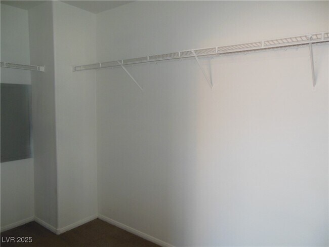 Building Photo - 2516 Chenault Cir