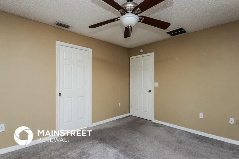 Building Photo - 2043 Glendale Blvd