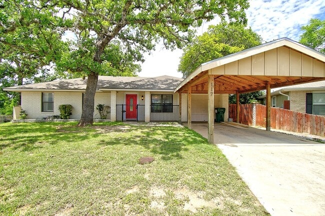 Building Photo - 117 Dover Dr