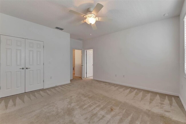 Building Photo - 2311 Victoria Dr