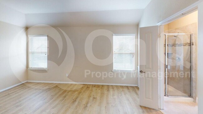 Building Photo - 9905 Prairie Dog Ln