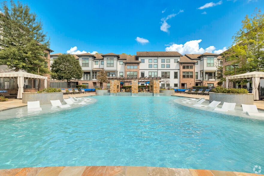Primary Photo - Townhomes at Woodmill Creek