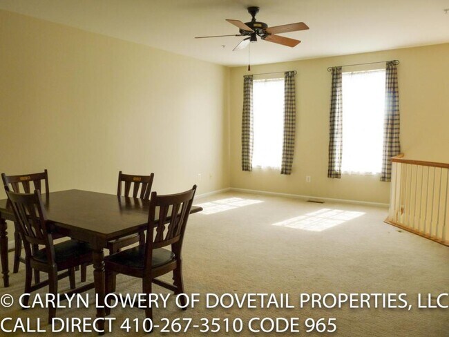 Building Photo - 2327 Sandy Walk Way