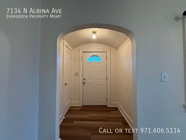 Building Photo - 7134 N Albina Ave