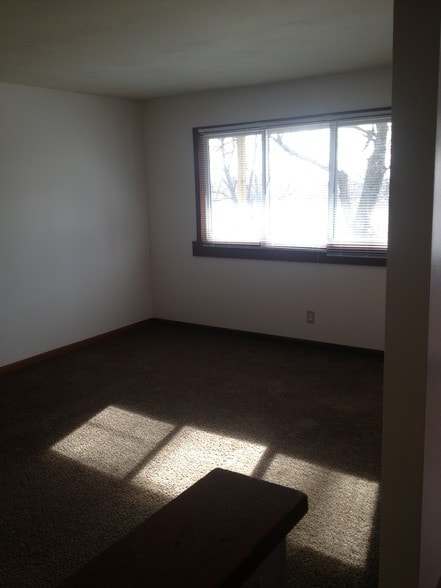 Living room-new windo - 3104 Hascall St