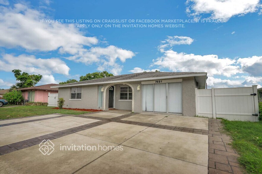 Primary Photo - 7221 Embassy Blvd
