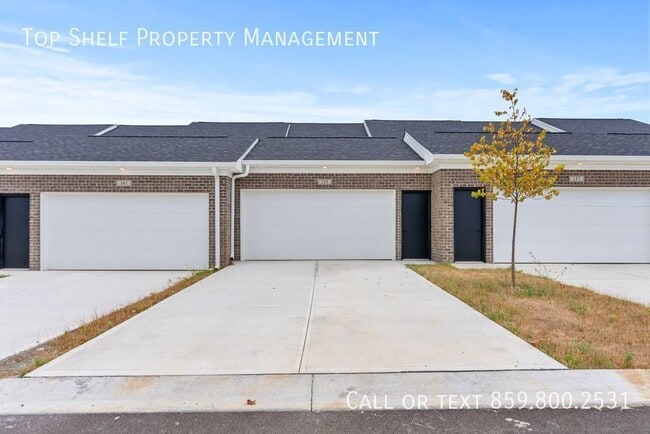Building Photo - Beautiful New Construction !