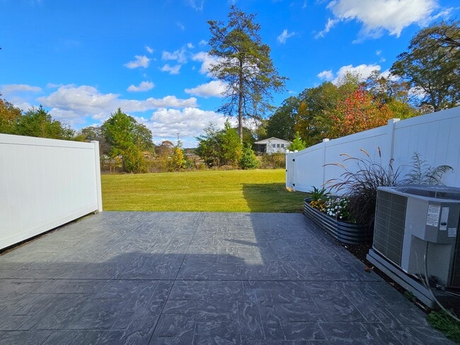 Building Photo - 635 Millwright Wy