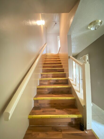 Building Photo - 1408 Christy Dr