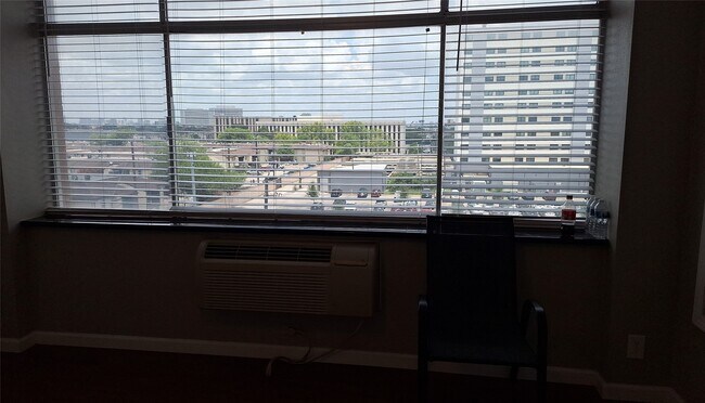 Building Photo - 7510 Hornwood Dr