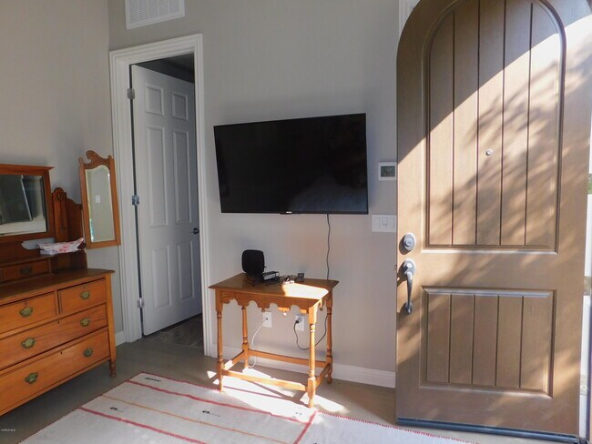 Building Photo - 7291 Range Vw Cir