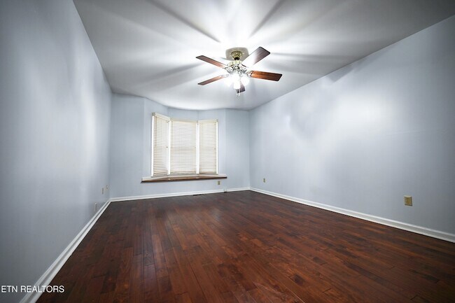 Building Photo - 113 Blue Ridge Ct