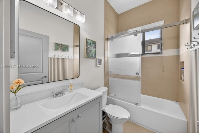 Building Photo - 14541 SW 16th St