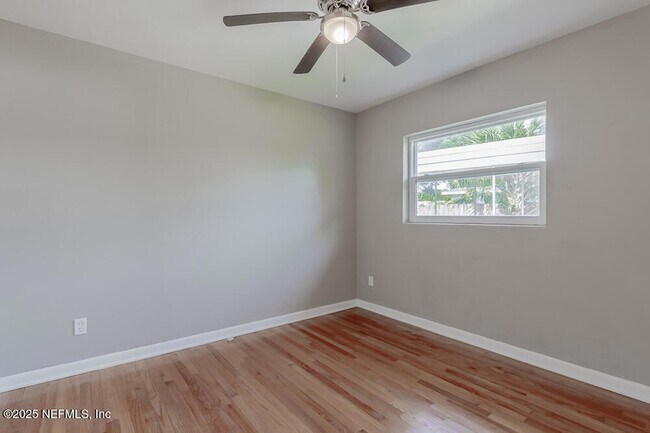 Building Photo - 5640 Coppedge Ave