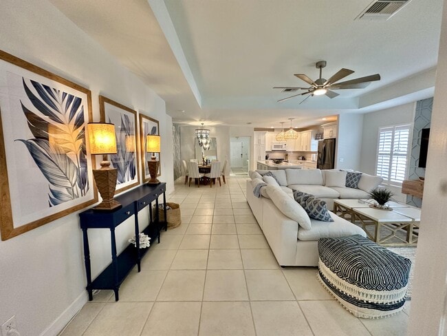 Building Photo - 798 107th Ave N