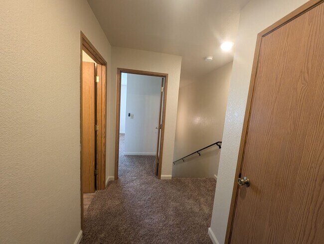 Building Photo - 0501