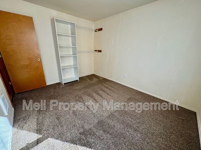 Building Photo - 642 1/2 Dearborn Ave