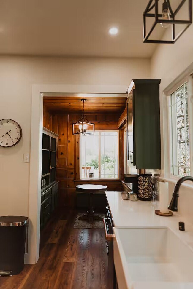 Building Photo - Historic Charm Meets Modern Comfort – Fully Furnished