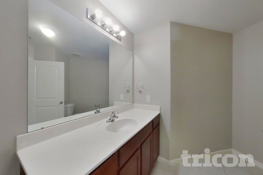 Building Photo - 628 Totem Trail Dr