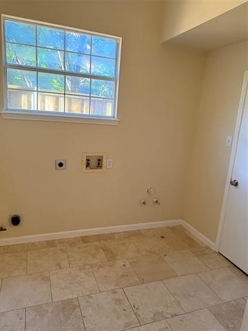 Building Photo - 608 Herefordshire Ln