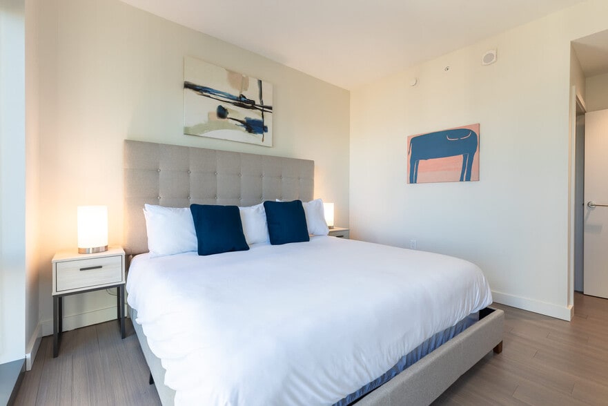 Building Photo - 57-59-59 Belvidere St