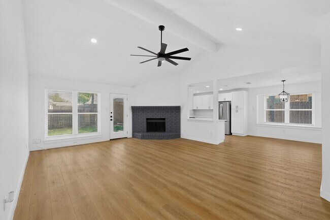 Building Photo - Gem In Flower Mound Waiting On You!!!