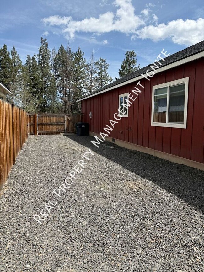 Building Photo - 64625 Wood Ave