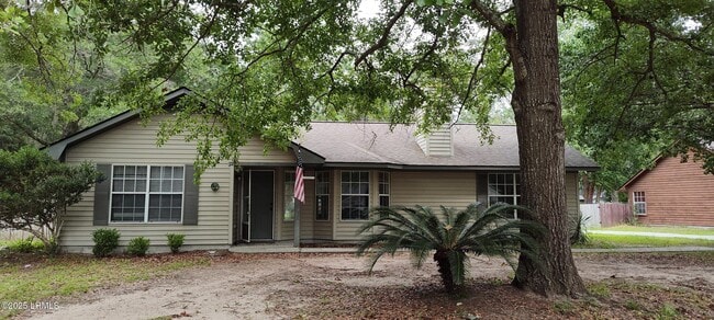 Primary Photo - 52 Marsh Dr
