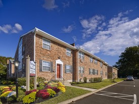 Building Photo - The Preserve at Darby Creek