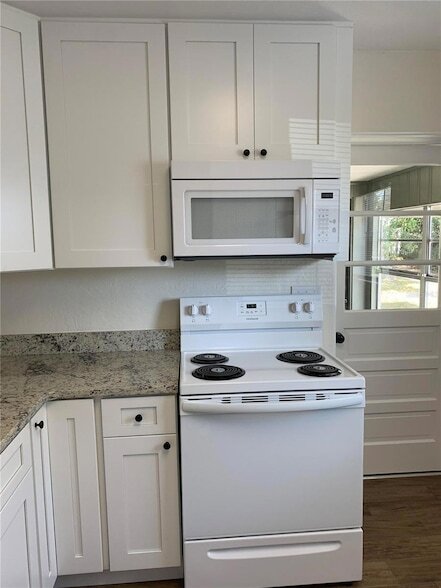 Building Photo - 127 E Kentucky Ave