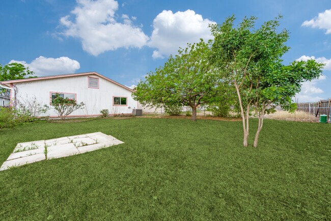 Building Photo - 6863 Cypress Mist Dr