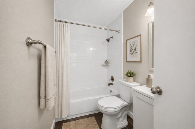 Building Photo - 15302 Cavalier Canyon Dr