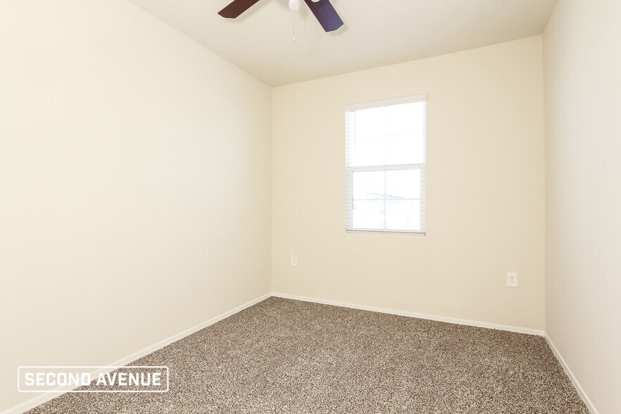 Building Photo - 24415 W Illini St