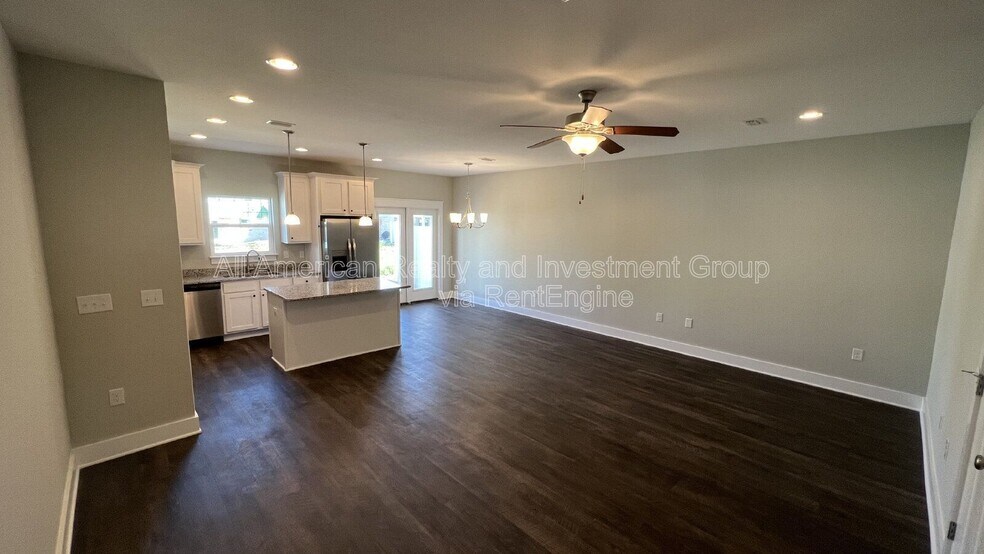 Building Photo - 400 Mattie M Kelly Blvd