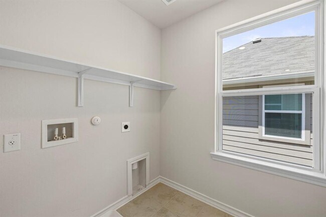 Building Photo - 159 Breccia Trl