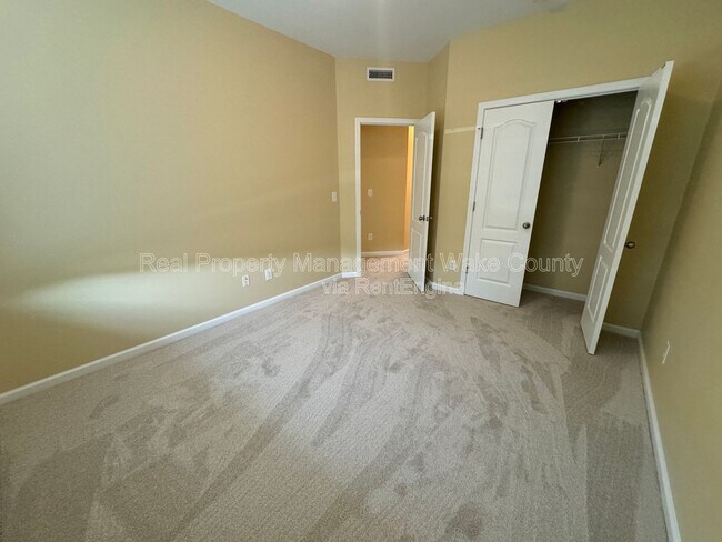 Building Photo - 8339 Niayah Way