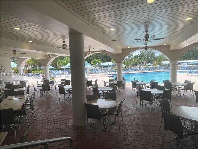 Building Photo - 5133 Brisata Cir