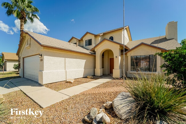 Building Photo - 2701 W Camino De La Joya