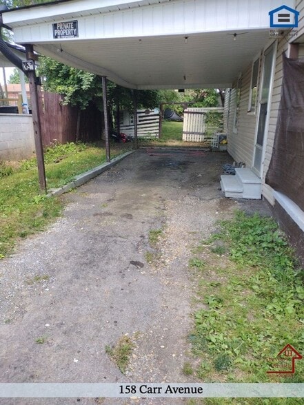 Building Photo - 158 Carr Ave