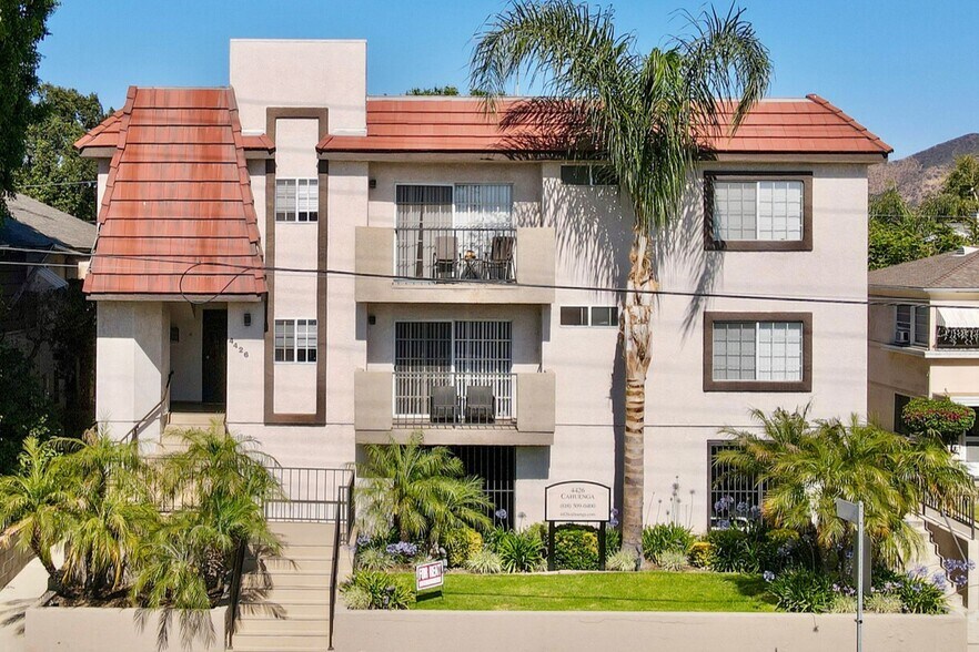 Primary Photo - KBC Cahuenga Toluca Lake