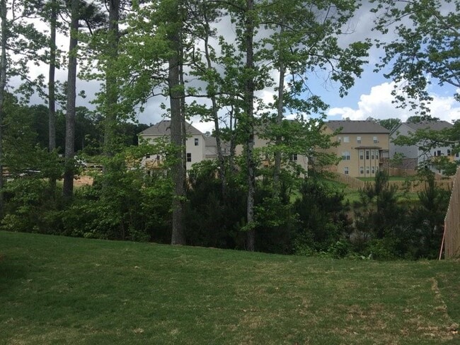 Building Photo - 2168 Lakeview Bend Way